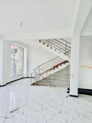(SCR1469) Commercial Building for Rent in Piliyandala Town