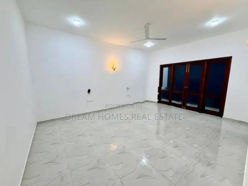 Architect-Designed Super Luxury House for Sale – Hokandara