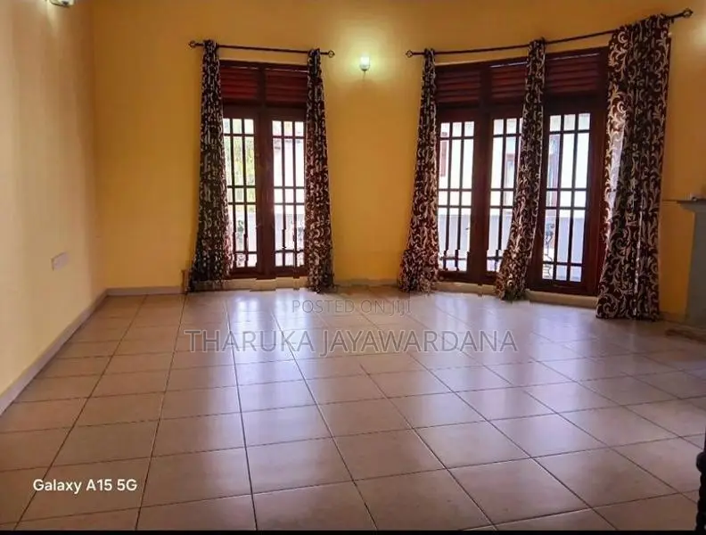 Two Story House for Rent Pannipitiya