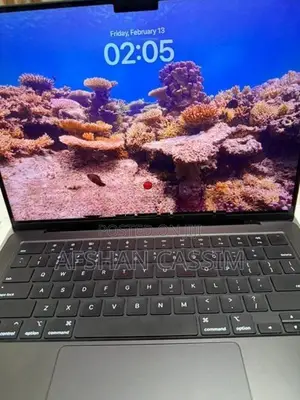 Apple MacBook Pro M4 – 16GB RAM
