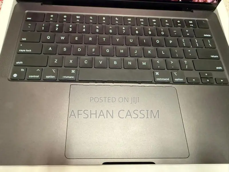 Apple MacBook Pro M4 – 16GB RAM