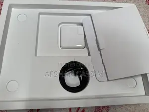 Apple MacBook Pro M4 – 16GB RAM