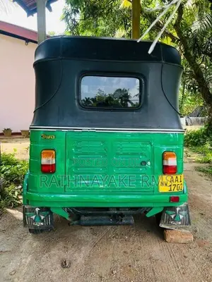 Bajaj RE 2013