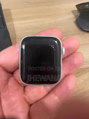 Apple iWatch 5 celular model