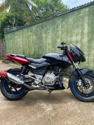 Bajaj Pulsar 180 2012