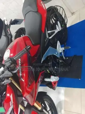 Bajaj Pulsar N160 Premium 2026