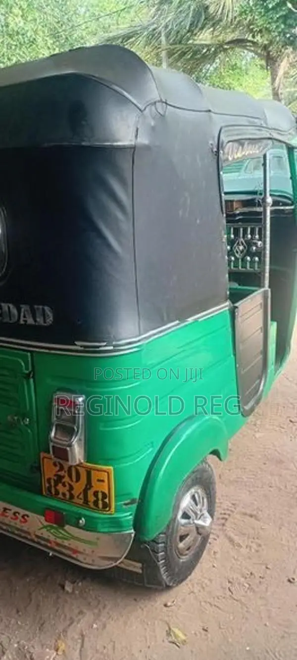 Bajaj RE 1995