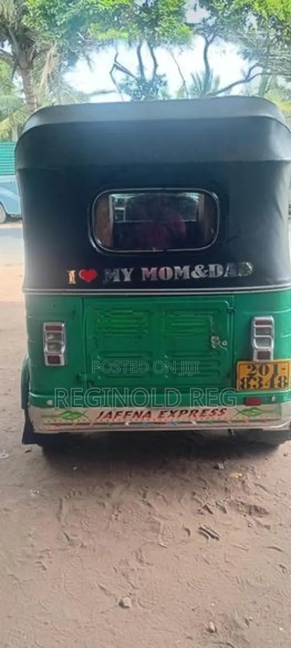 Bajaj RE 1995