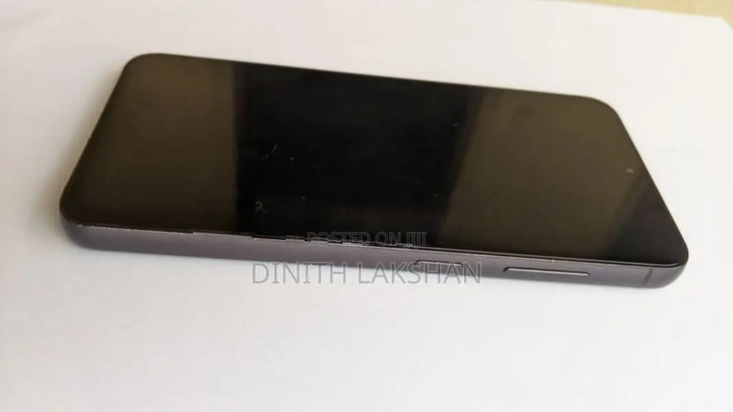 Samsung Galaxy S23 (Used)