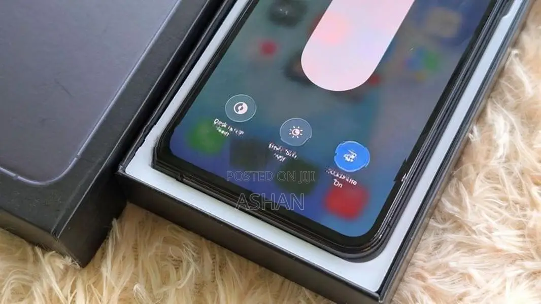 Apple iPhone 11 Pro Max 256GB (Used)
