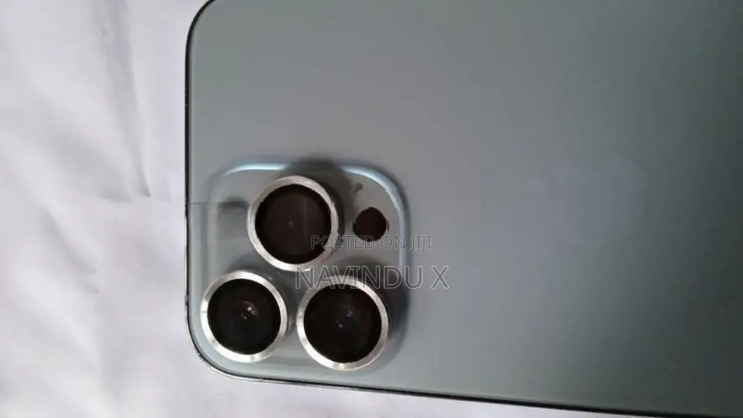 Apple iPhone 13 Pro (Used)
