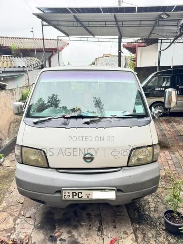 Nissan Vanette 2011