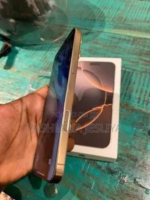 Apple iPhone 16 Pro Max (Used)