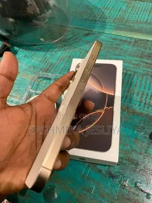 Apple iPhone 16 Pro Max (Used)