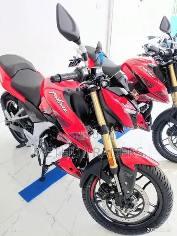 Bajaj Pulsar N160 Premium 2026