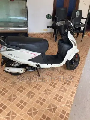 Hero Pleasure 100 2014
