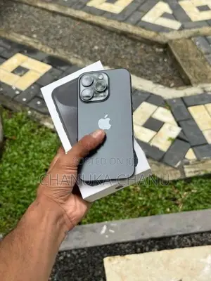 Apple iPhone 15 Pro (Used)