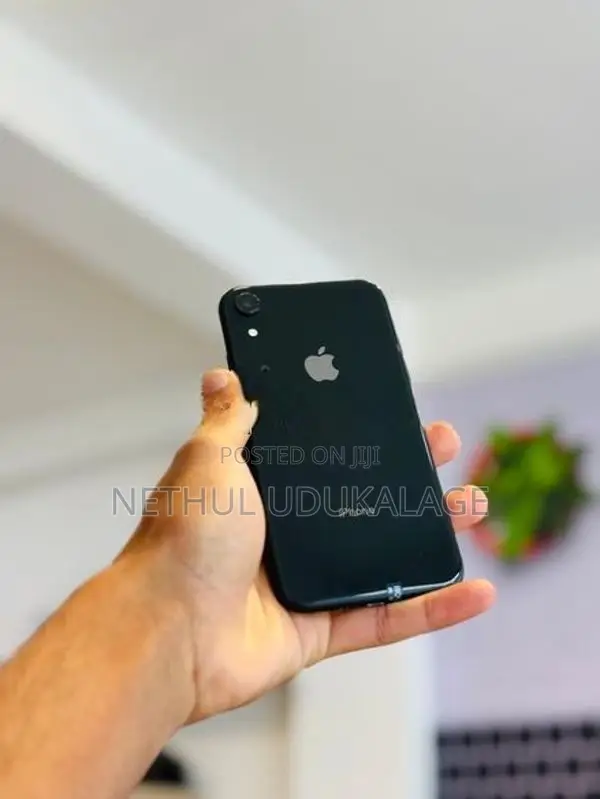 Apple iPhone XR 128GB (Used)
