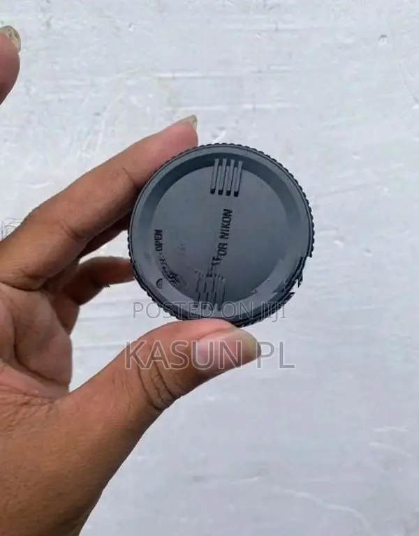Sigma 50-500 zoom lens .(nikon mount )