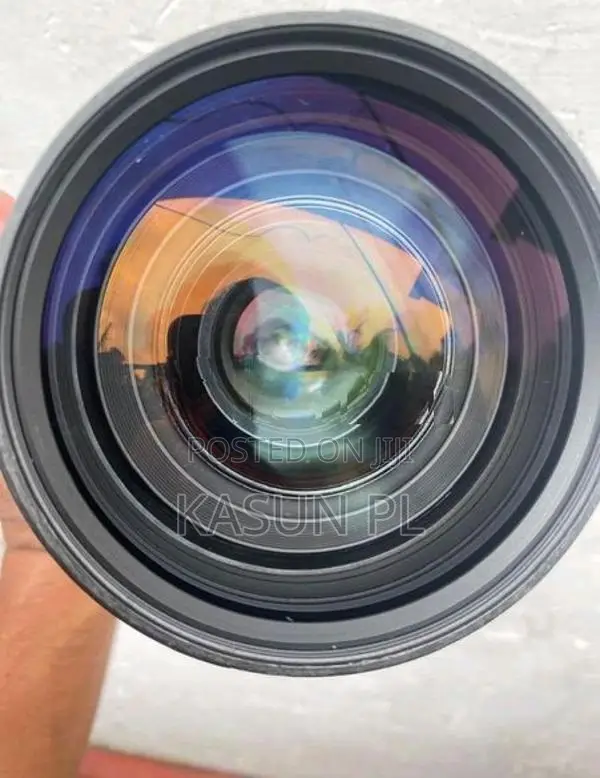 Sigma 50-500 zoom lens .(nikon mount )