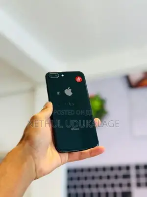 Apple iPhone 8 Plus 128GB (Used)