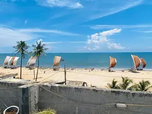 මීගමුව වෙරළ ආසන්න මනරම් හෝටලයක් විකිණීමට