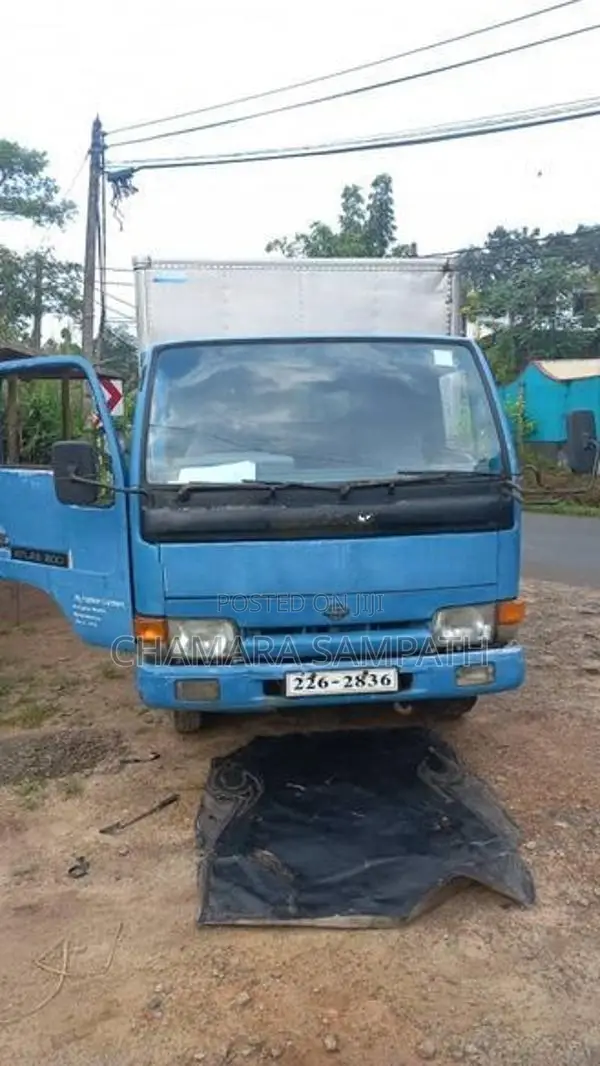 Nissan Atlas FD42 1992