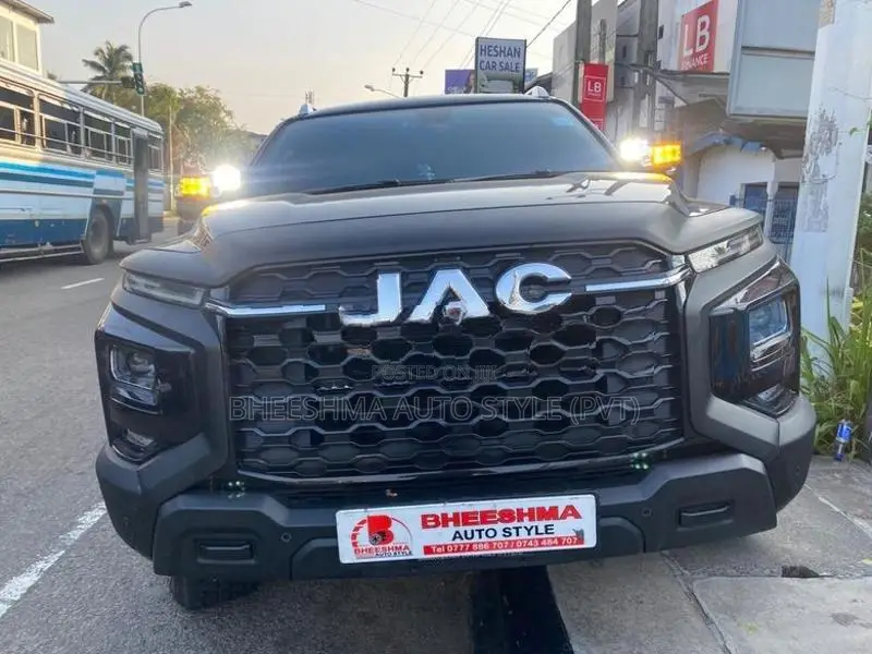 JAC Bonnet Light & Brackets