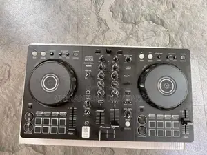 DDJ-FLX4 DJ Controller