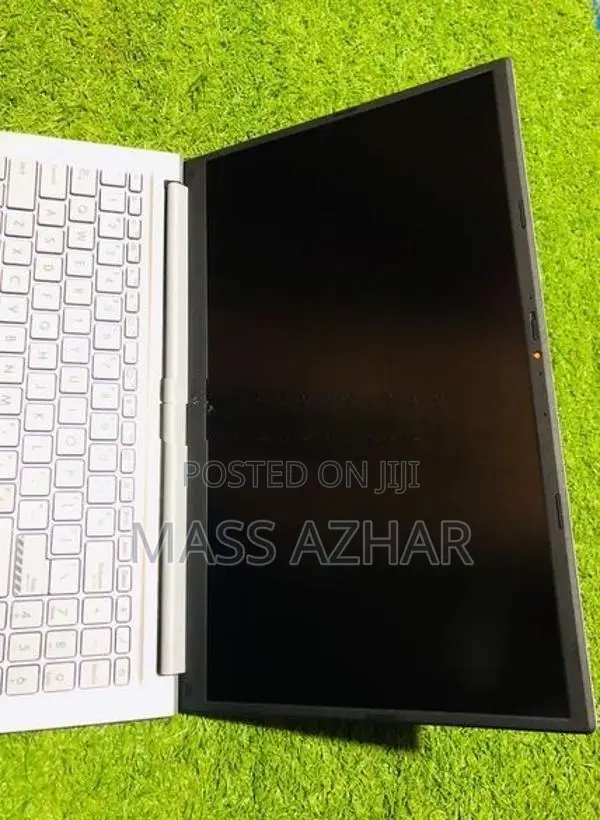 Asus Vivobook Laptop