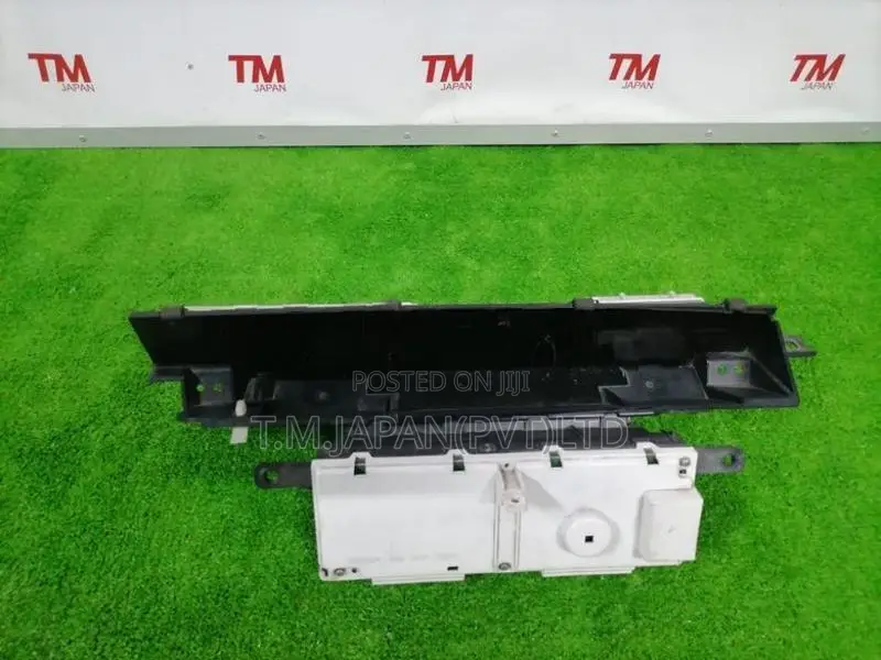 Toyota Prius 20 Meter Board