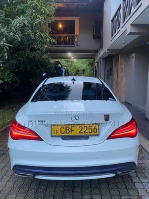 Mercedes Benz CLA 180 2017