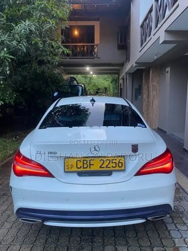 Mercedes Benz CLA 180 2017