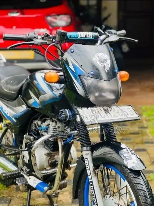 Bajaj CT100 2014