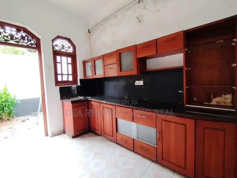 (SDS-448)Valuable Modern Two Storey House Sale in Egodawaththa