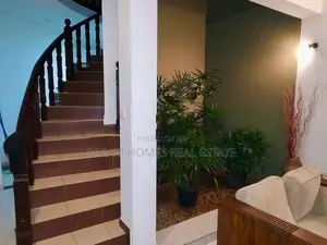 Luxury Family Home for Sale in Kalubowila