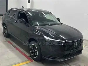 Honda Vezel RV5 – X - Pearl 2023
