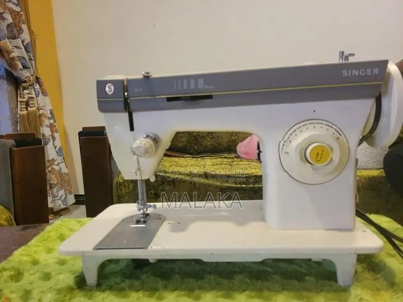 Singer Sewing Machine