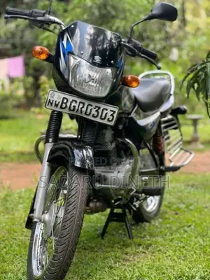 Bajaj CT100 2018