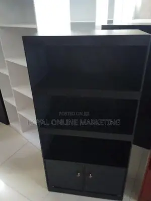 Book Rack (c-17)
