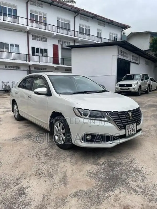 Toyota Premio G superior 2018