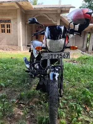 Bajaj Platina 2018
