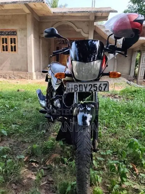 Bajaj Platina 2018