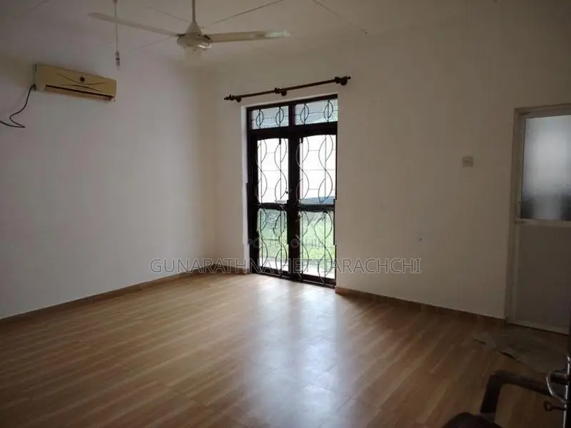 House for Rent in Godagama