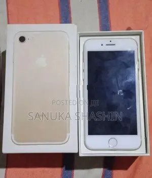 Apple iPhone 7 128GB (Used)