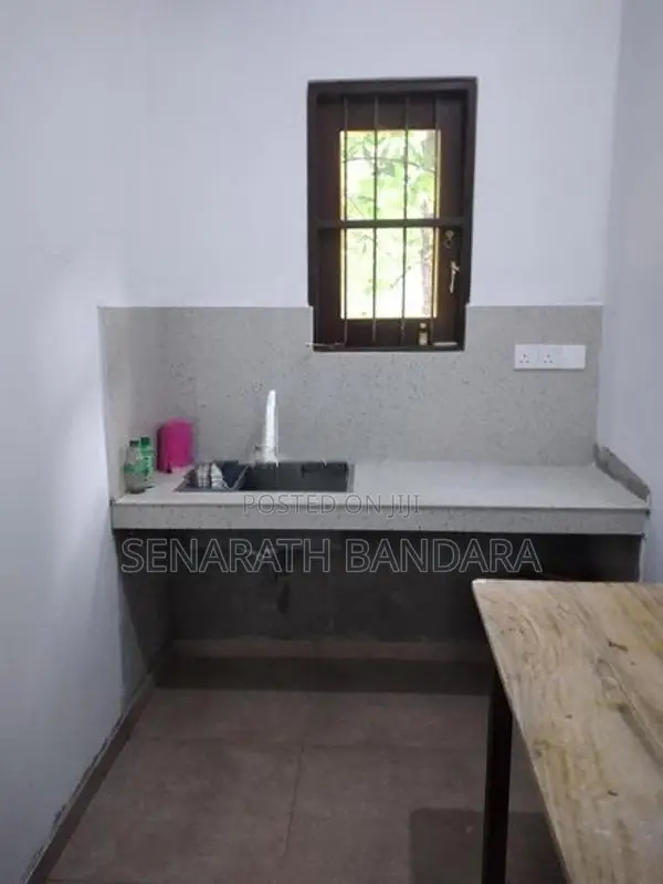 කාමර පහසුකම් අනුරාධපුර