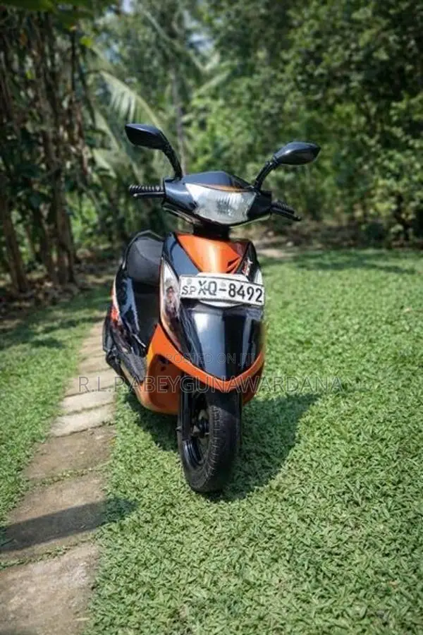 TVS Streak 2012