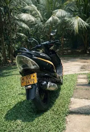 TVS Streak 2012