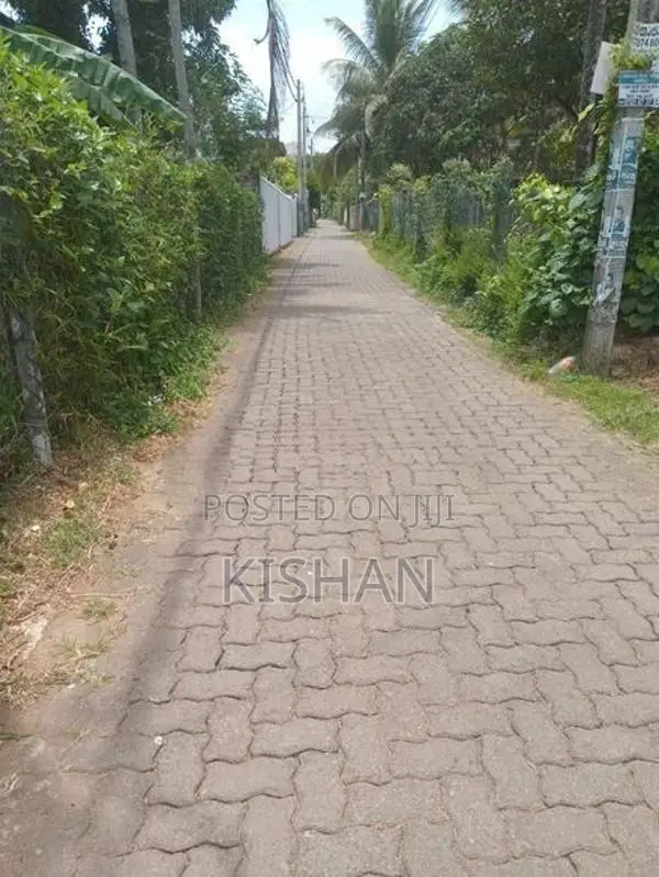 Land for Sale in Kiribathgoda