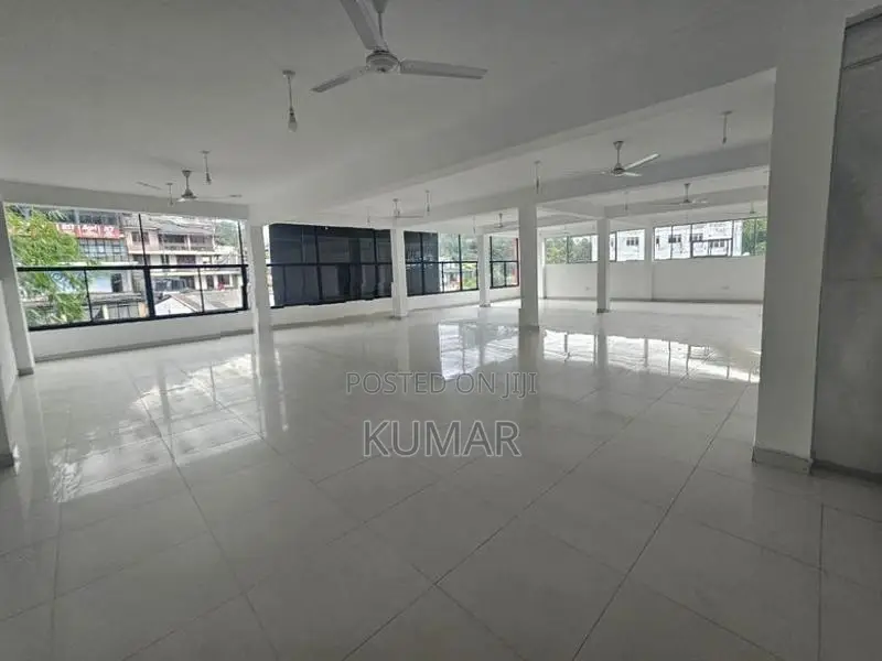 Commercial Building for Rent Bandarawela